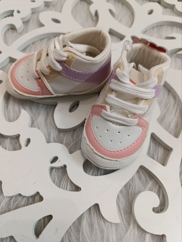 پاپوش نوزادی