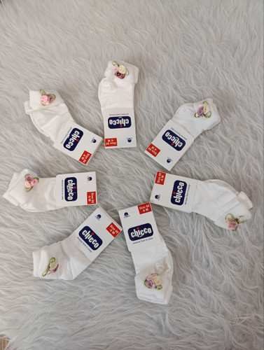 جوراب نوزادی