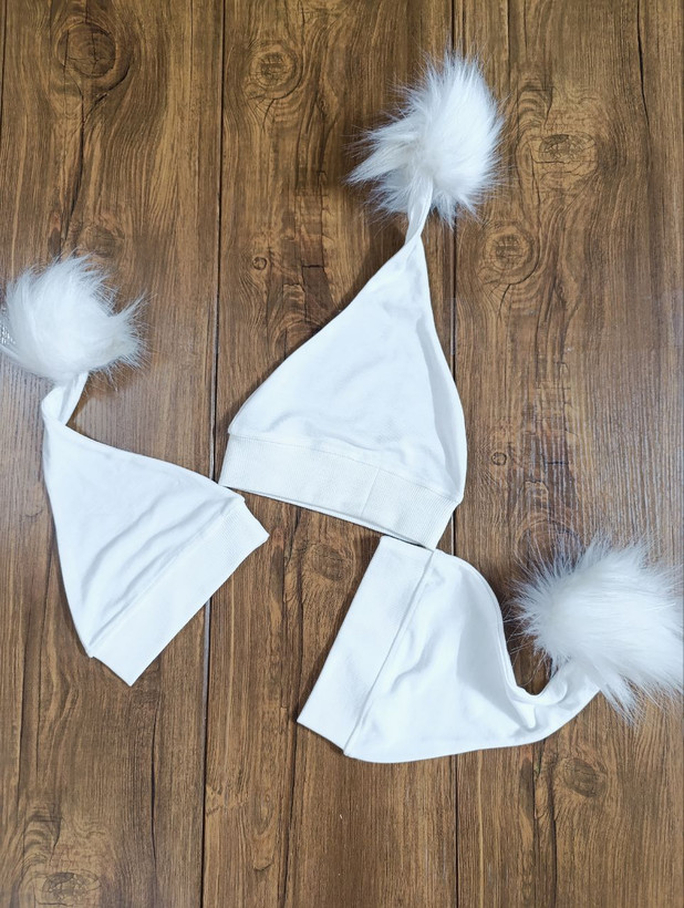 کلاه شیپوری پوم دار