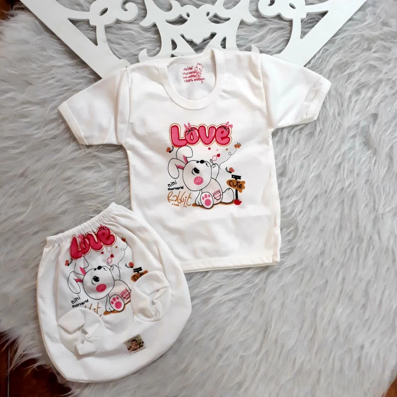 لباس نوزادی استین کوتاه و شورت