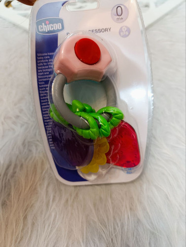 لثه گیر میوه ای