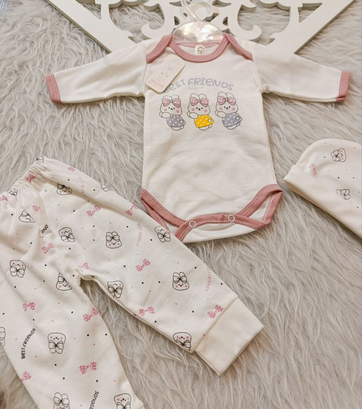 سیسمونی لباس نوزادی