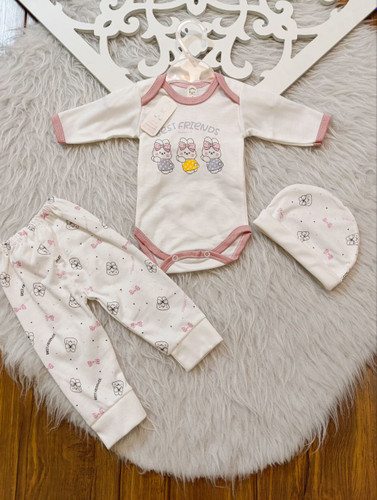 سه تیکه نوزادی