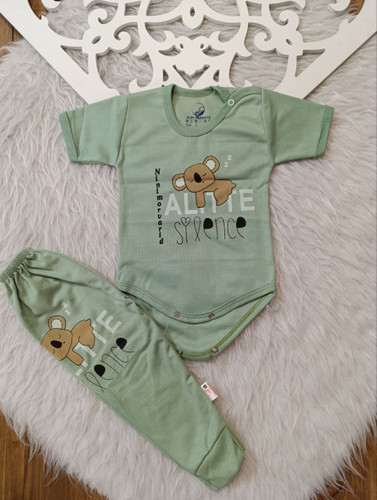 لباس تیکه ای نوزاد