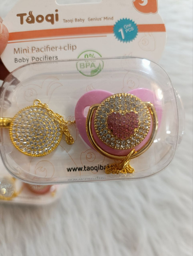 پستونک لاکچری دخترانه