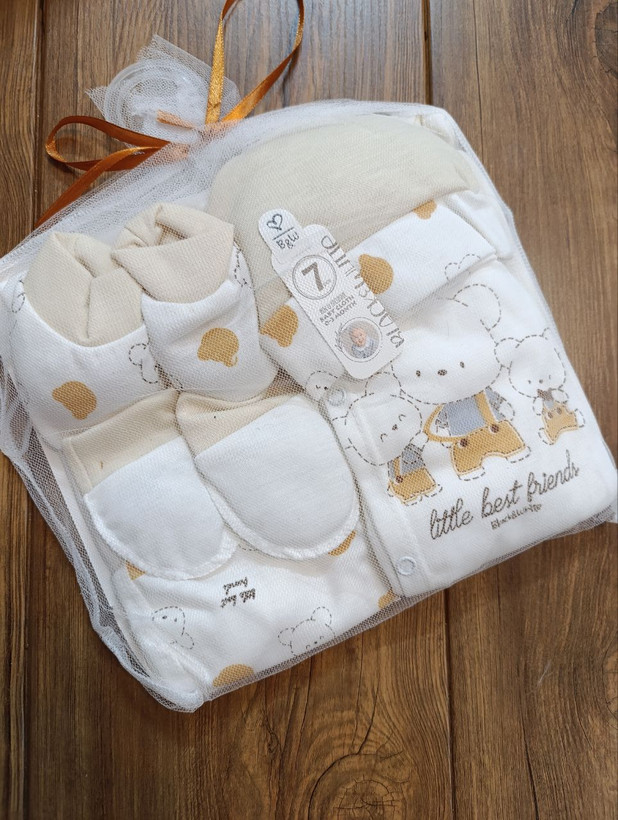 لباس بیمارستانی