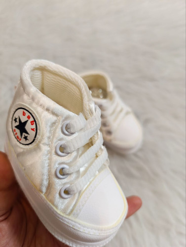 پاپوش نوزادی