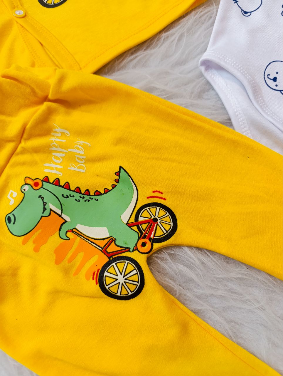 سه تکه نوزاد