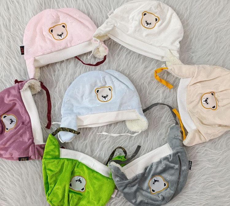 کلاه نوزادی مخمل