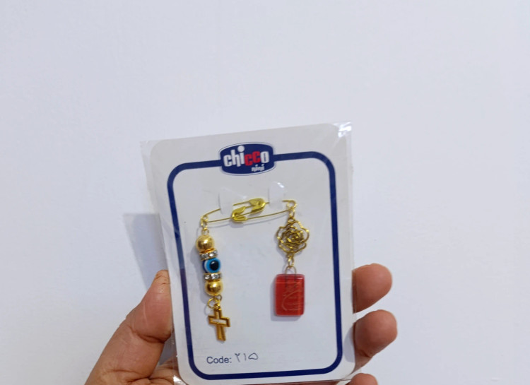 چشم نظر نوزاد