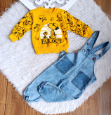 بلوز و شلوار لی