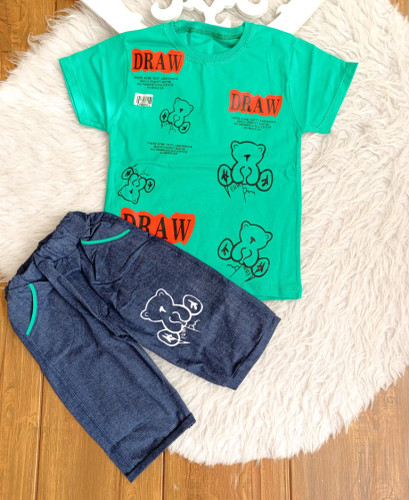 تیشرت و شلوارک