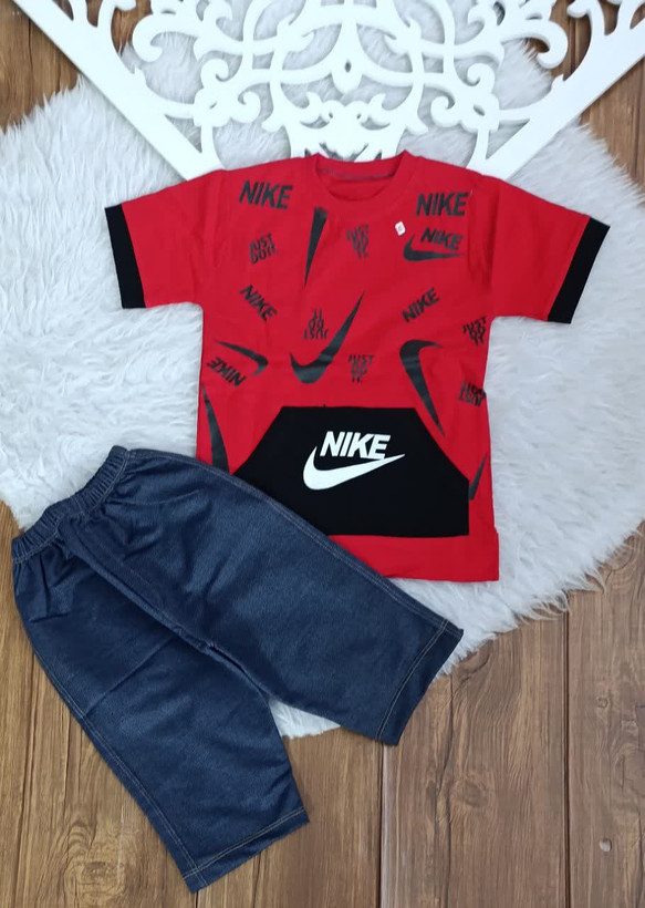 ست تیش ت و شلوارک