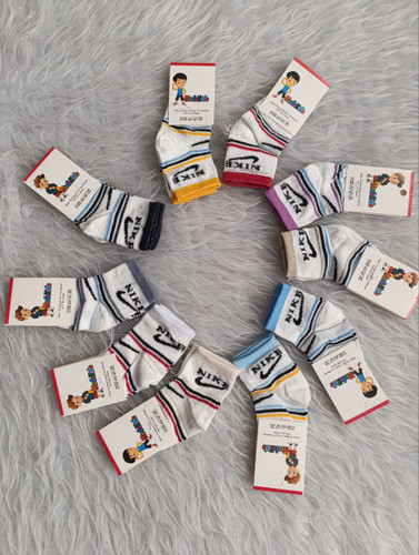 جوراب نوزاد