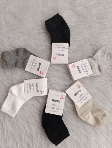 جوراب نوزادی