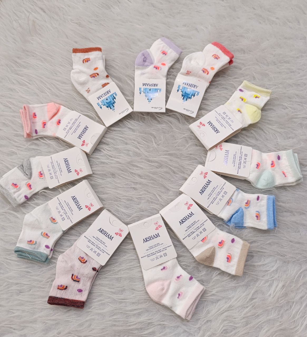 جوراب نوزادی