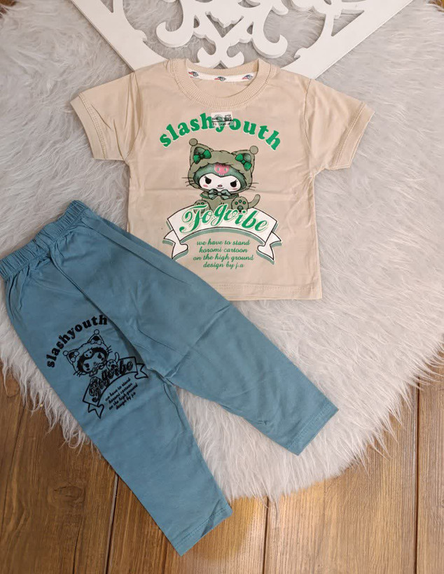 تیشرت و شلوار