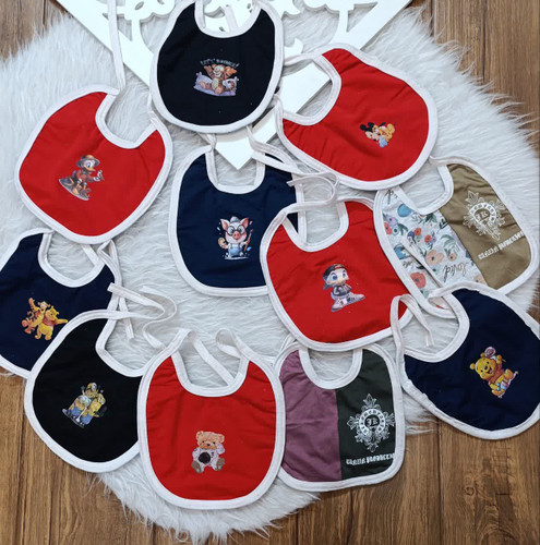 پیش بند نخی