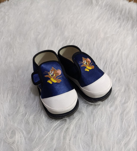 پاپوش نوزادی